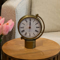 RELOJ VOTTA CON BASE DE METAL EN DORADO