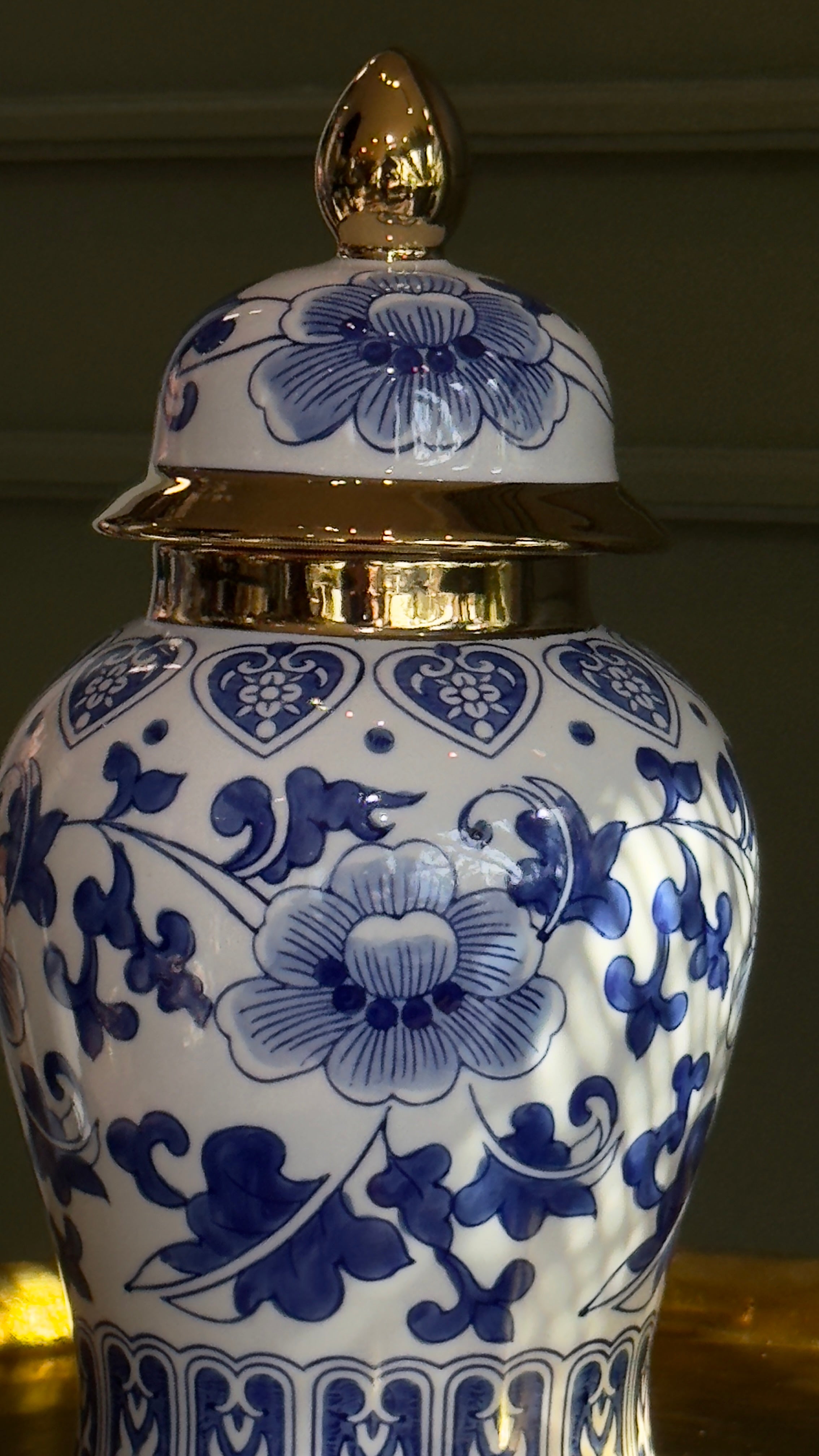JARRÓN TIBON AZUL, DORADO