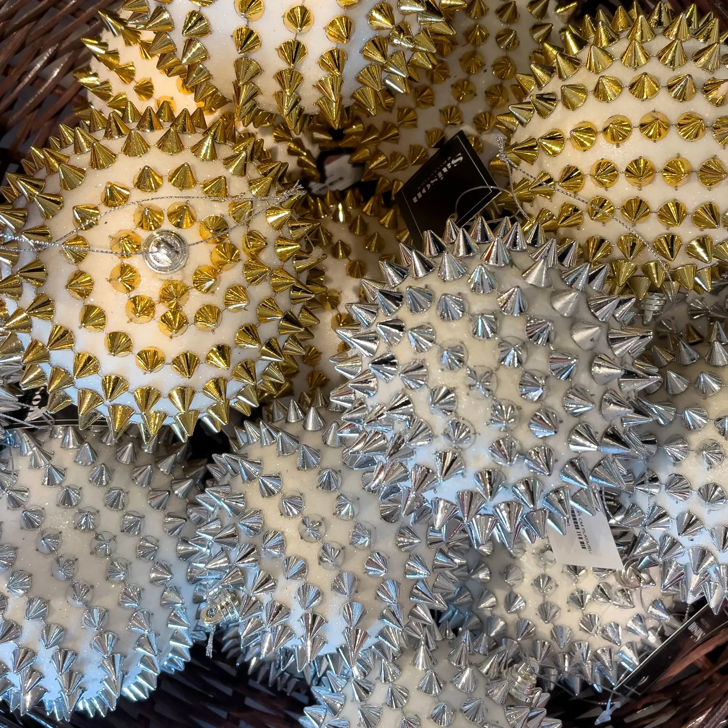 ESFERA SPIKE DE 10 CM